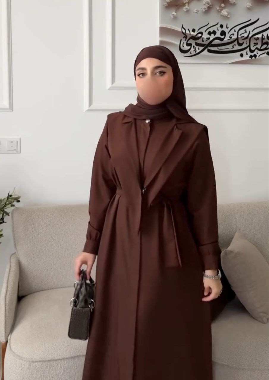 Abaya classique moderne